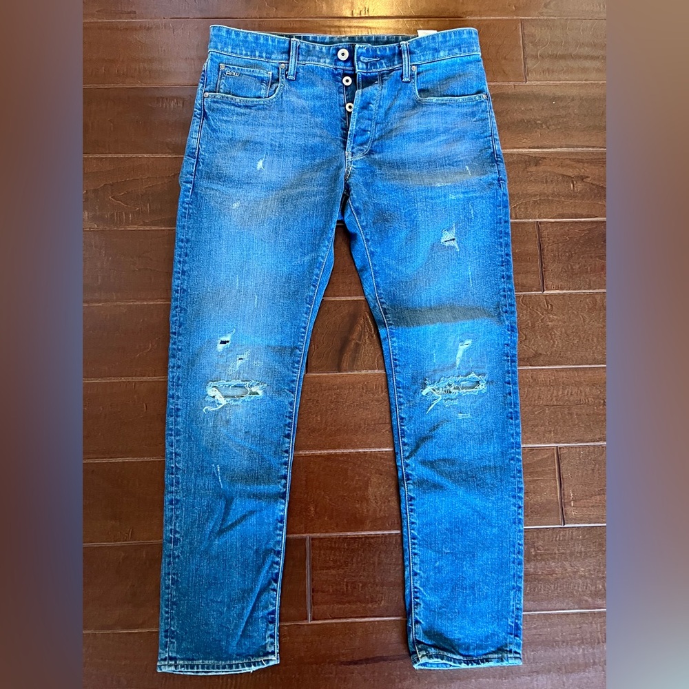 G-Star Raw Denim 3301 SLIM
JEANS {Pre-owed}